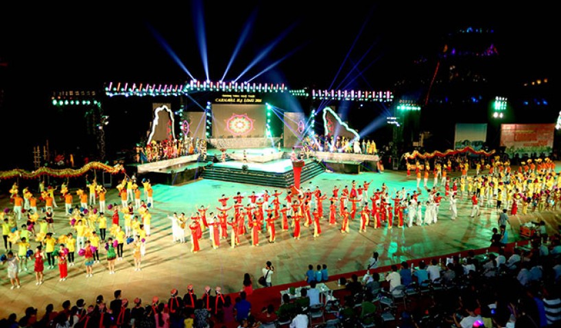 Cho thuê bộ đàm sự kiện CANAVAL HẠ LONG 2016 Cho thuê bộ đàm sự kiện CANAVAL HẠ LONG 2016